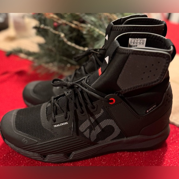 ADIDAS FIVE TEN TRAILCROSS MID PRO MOUNTAIN BIKE SHOES - Picture 9 of 12